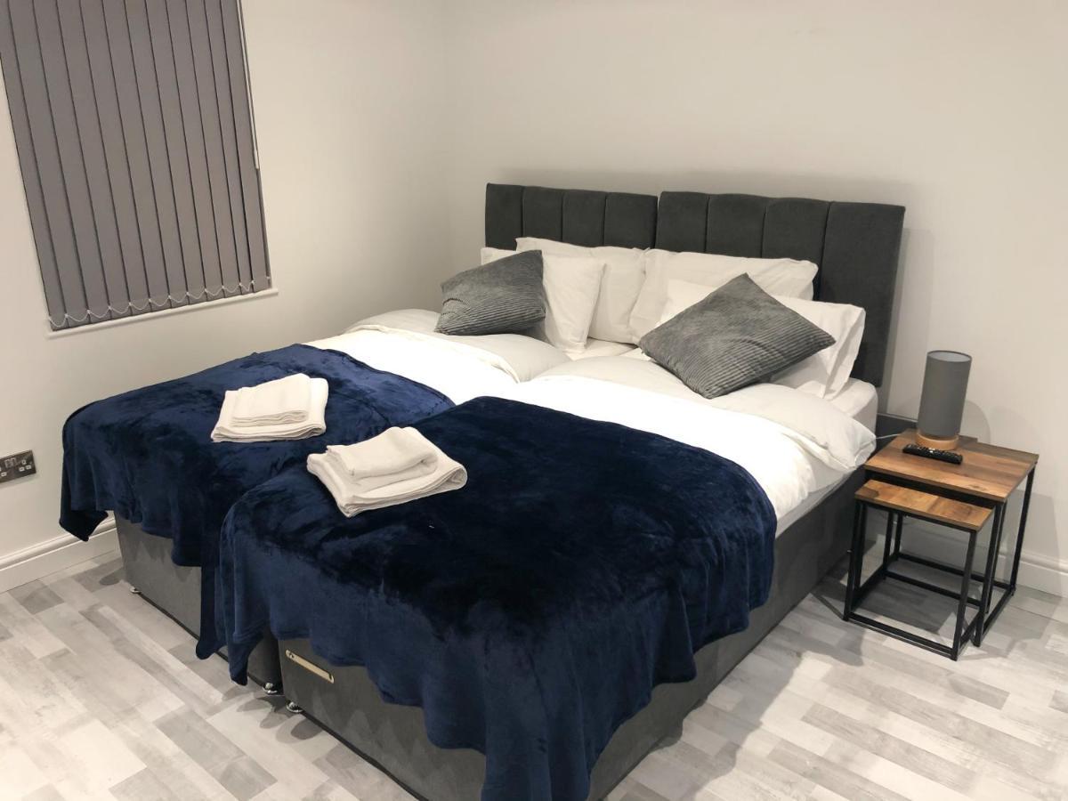 מנצ'סטר 10Min To City - Free Parking - Private Studio - Contractor Friendly מראה חיצוני תמונה